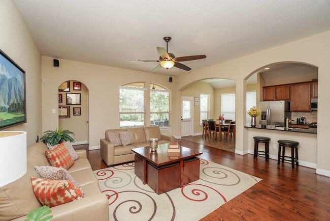 Photo - 6115 Sawland Dr