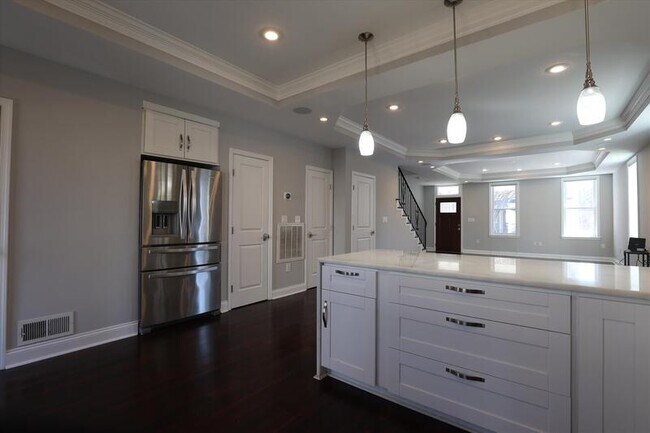 Photo - 1108 Orren St NE