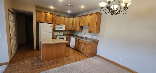 Photo - 2 Bed 2.5 Bath Townhome