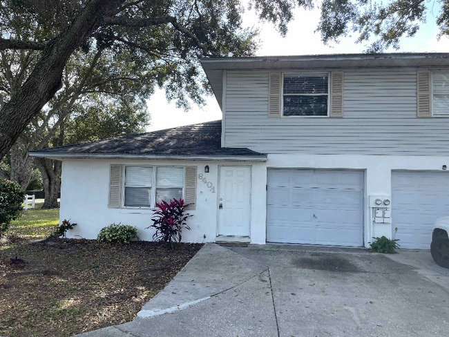 Building Photo - 6404-6422 Odom Rd