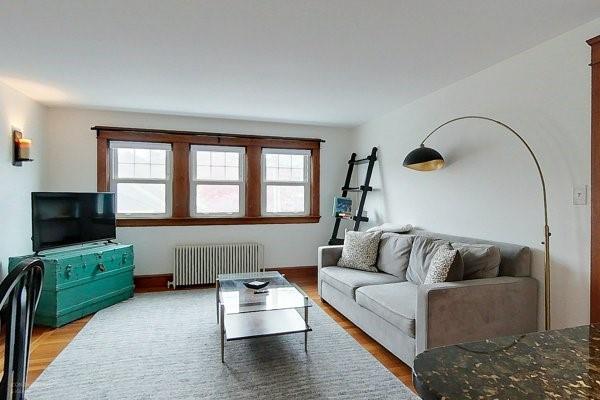 Photo - 27 Vaughan Ave