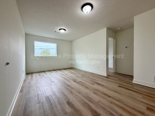 Photo - 313 Orchard Ave