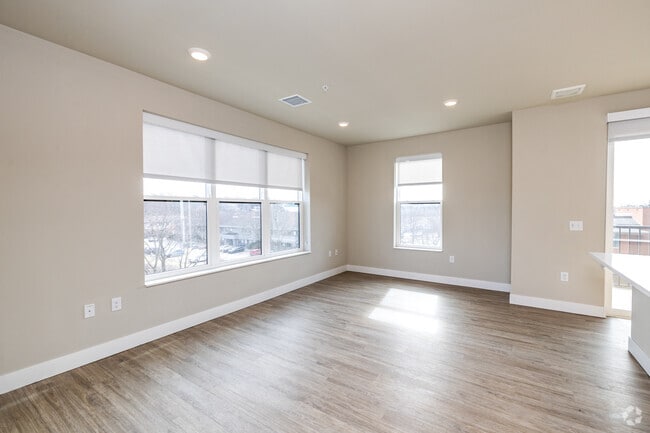 2BR, 2BA - 1,120SF - Living Room