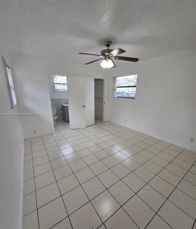 Photo - 1905 SW 11th St Unit 1-2