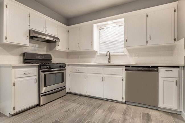 Photo - 13817 N Everest Ave