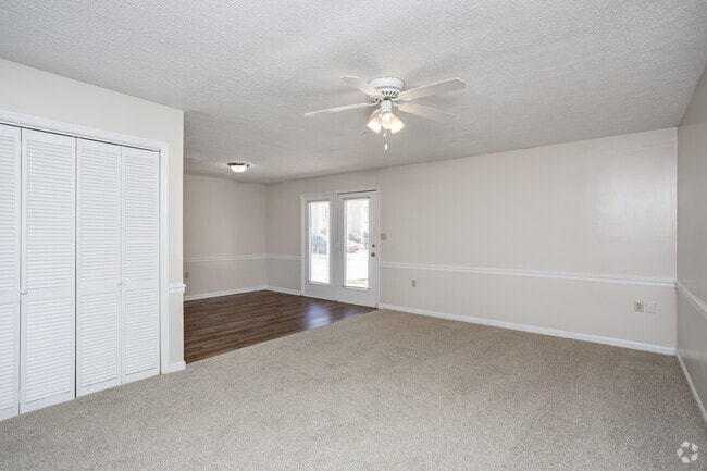 2BR, 2.5BA - 1,404SF - Living Room