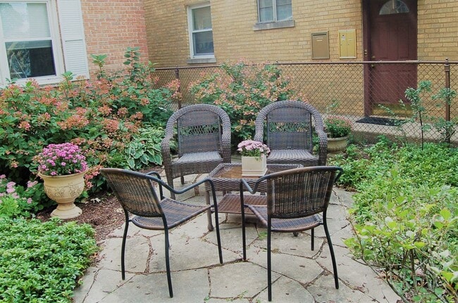 Photo - 3046 Central St Unit 1