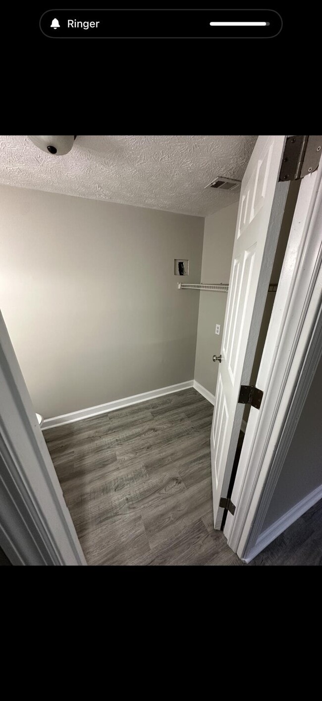 Photo - 1049 Blackwell Ct Unit B