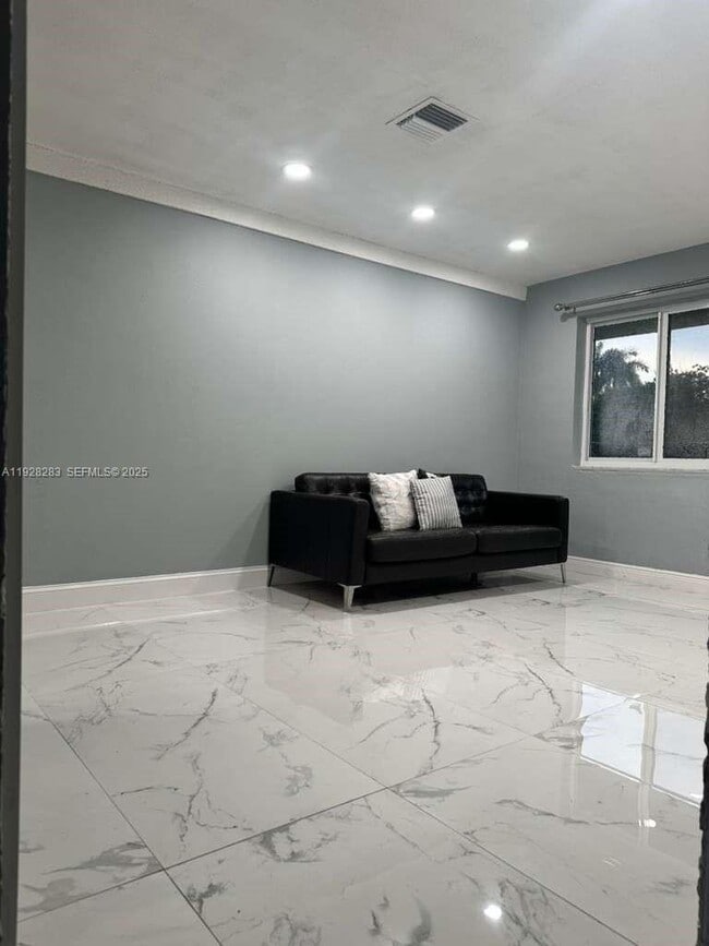 Photo - 4960 SW 28th Terrace