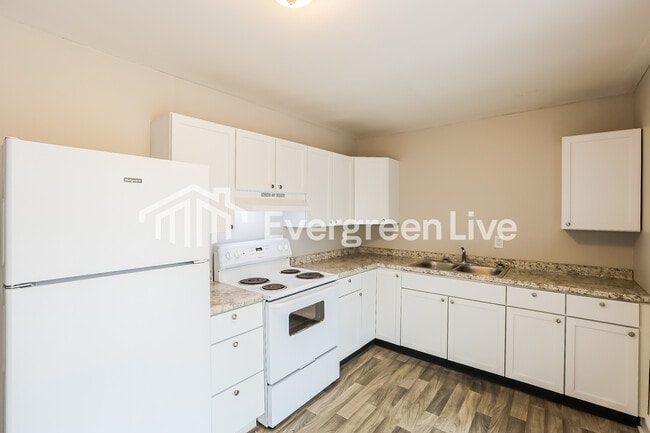 Photo - 8816 Montery Ct