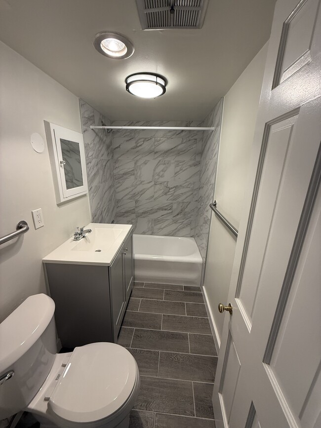 Photo - 115 S Patrick St