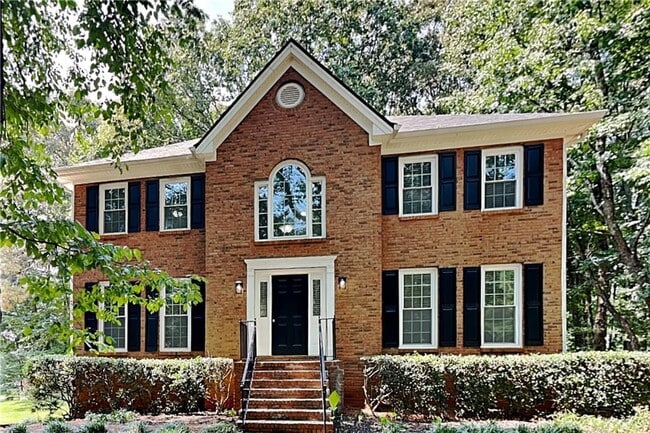 Building Photo - 385 Deerwood Dr