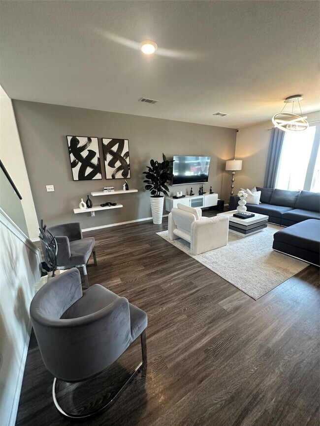 Photo - 5730 Pampus Prairie Rd