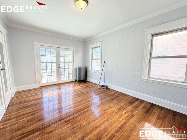 Photo - 232 Foster St Unit 1