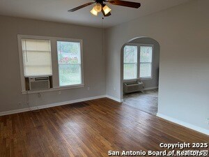 Photo - 319 Harding Pl