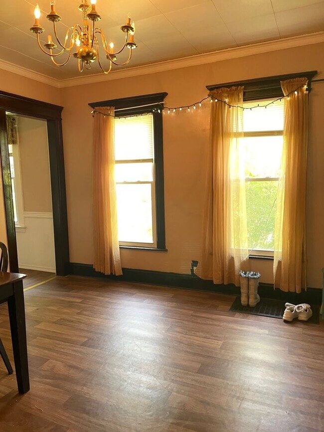 Photo - 420-422 Douglas Street Unit 420  Lower