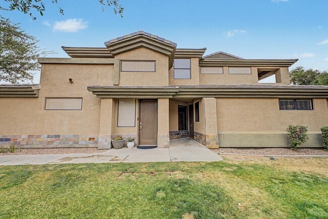 Photo - 705 W Queen Creek Rd