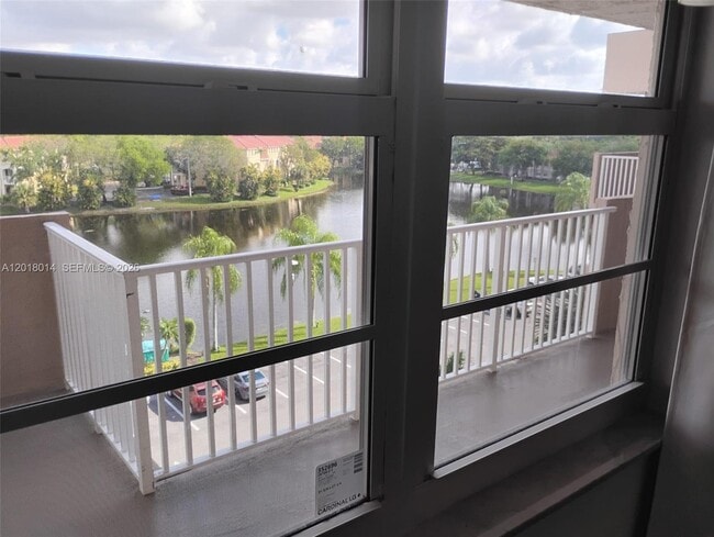Photo - 250 Jacaranda Dr Unit 608