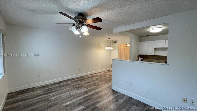 Photo - 2878 Donnelly Dr Unit 204