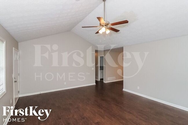 Photo - 1190 Lightfoot Dr