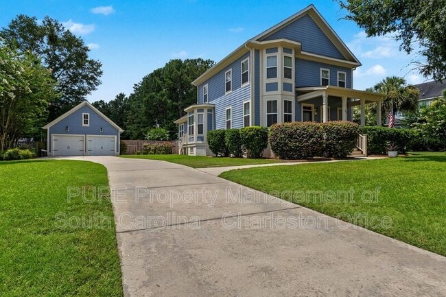 Photo - 108 Danielle Ln