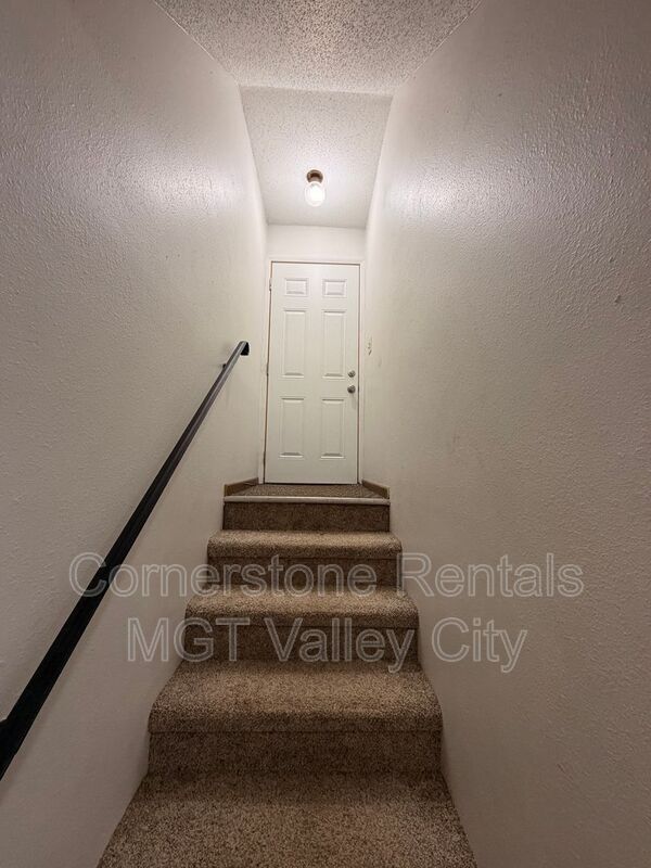 Photo - 1063 5th Ave NW