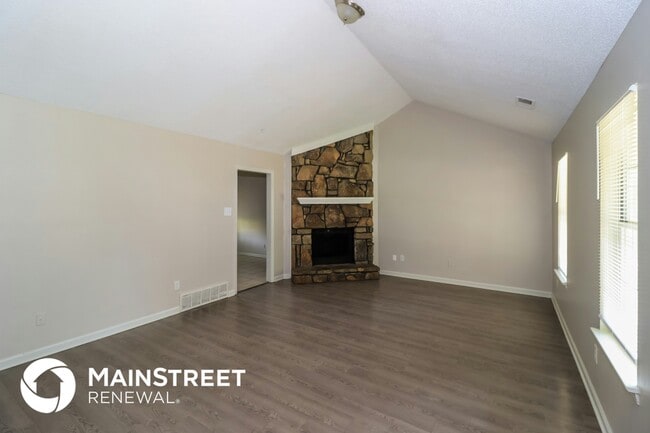 Photo - 6034 Cottage Hill Dr