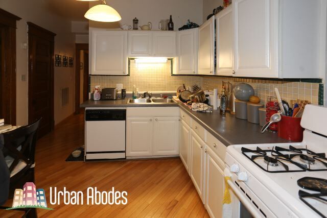 Photo - 1326 N Claremont Ave Unit 2C