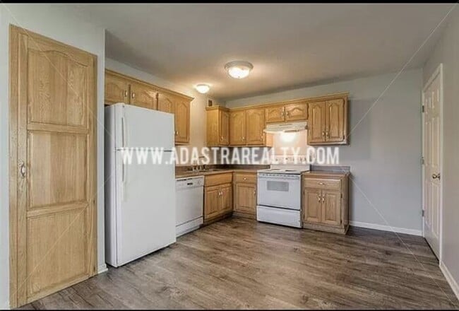 Photo - Spacious 3 Bed/2.5 Duplex in Louisburg-Available in MARCH!!