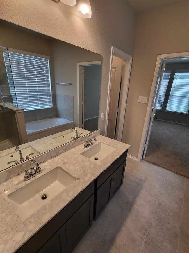 Photo - 20522 Laila Manor Ln