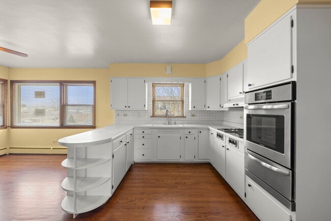 Photo - 6401 W 52nd St