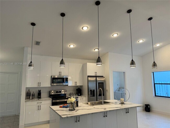 Photo - 7580 Texas Trail