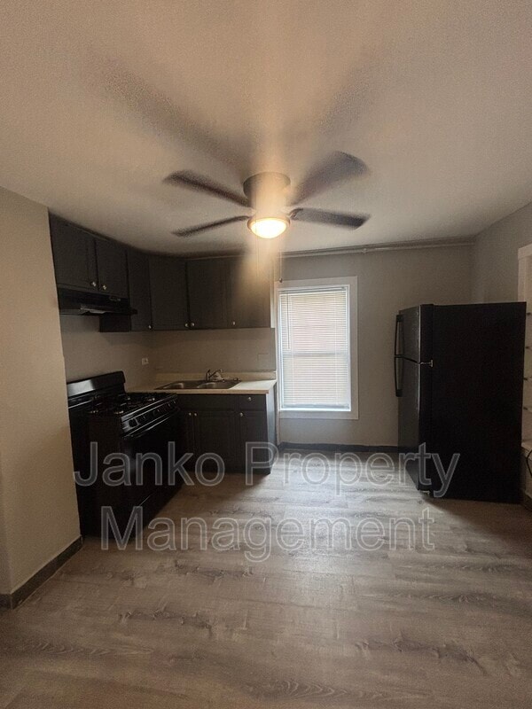 Photo - 5208 S Kenneth Ave Condo Unit B