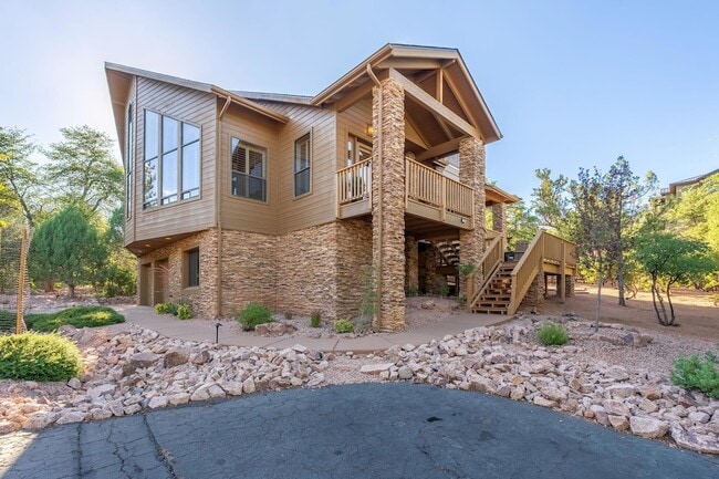 Photo - 2500 E Scenic Dr