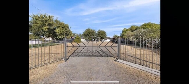 Photo - Single Story Home With Acreage