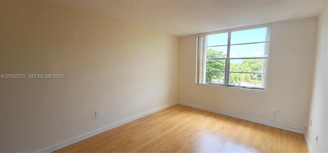 Photo - 13100 SW 92nd Ave Unit A-PH13