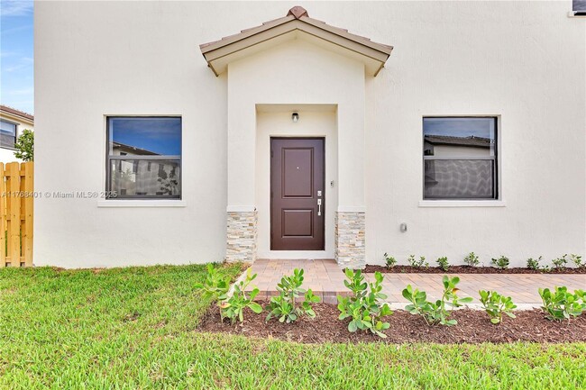Building Photo - 13093 SW 233 TERR Rental