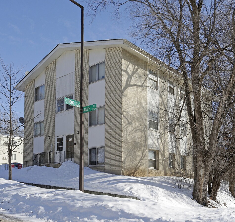 Photo - 1052 Agate St