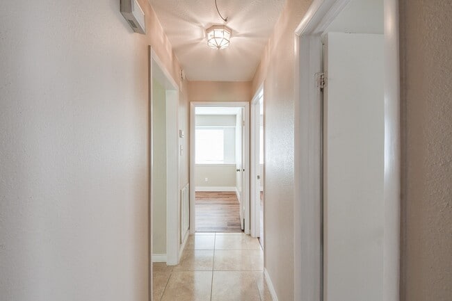 Building Photo - 19406 Enchantington Cir Rental