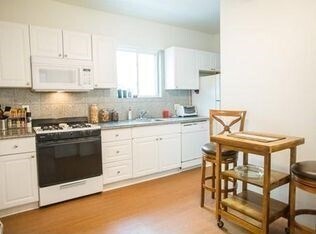 15 Ashford St Unit 1