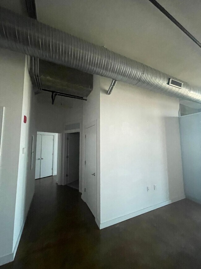 Photo - The Rotunda! 415 St. Pauls Blvd #409