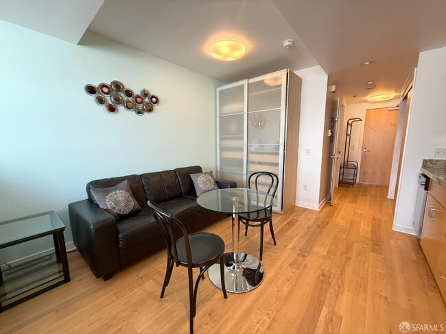 Photo - 750 Van Ness Ave