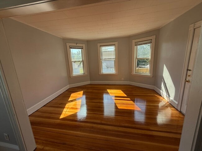 Photo - 70 Forest St Unit 3