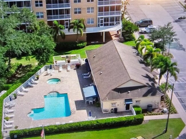 Photo - 960 Starkey Rd Unit 2202