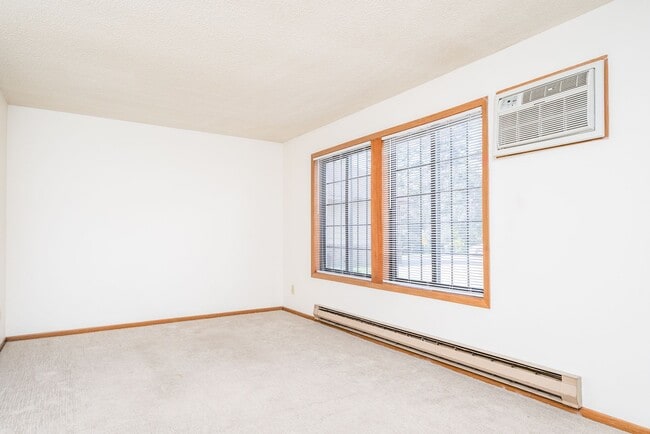 Photo - Woodcrest Townhomes