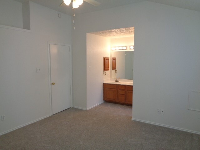 Photo - 1211 Grand Jct Dr
