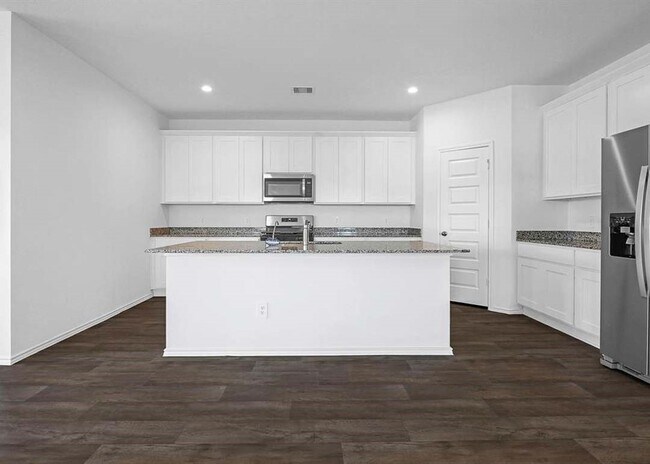 Photo - 2811 Misty Elm Ln