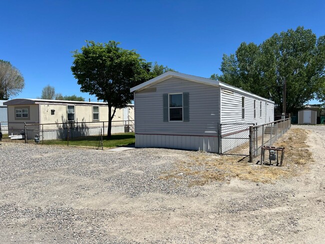 Photo - 3 Bed 2 Bath Updated Mobile Home w/ Fenced Yard & Many Amenities