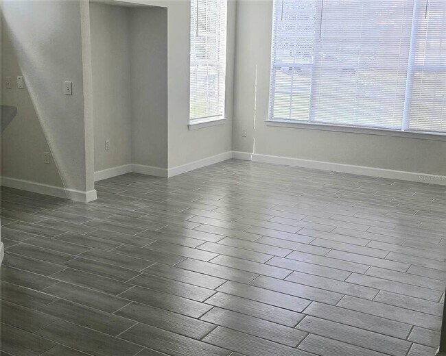9013 Lee Vista Blvd Unit 1901