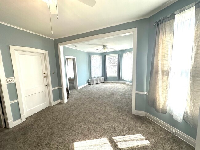 Photo - 4714 N Laramie Ave Unidad 2